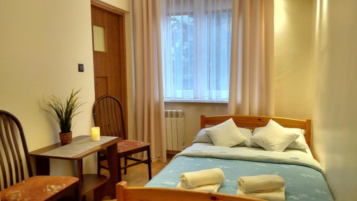 Pod Jarzebina Apartment Torun Exterior photo